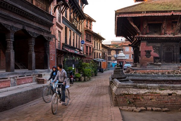 nepal-bahktapur-temple-bikes.jpg